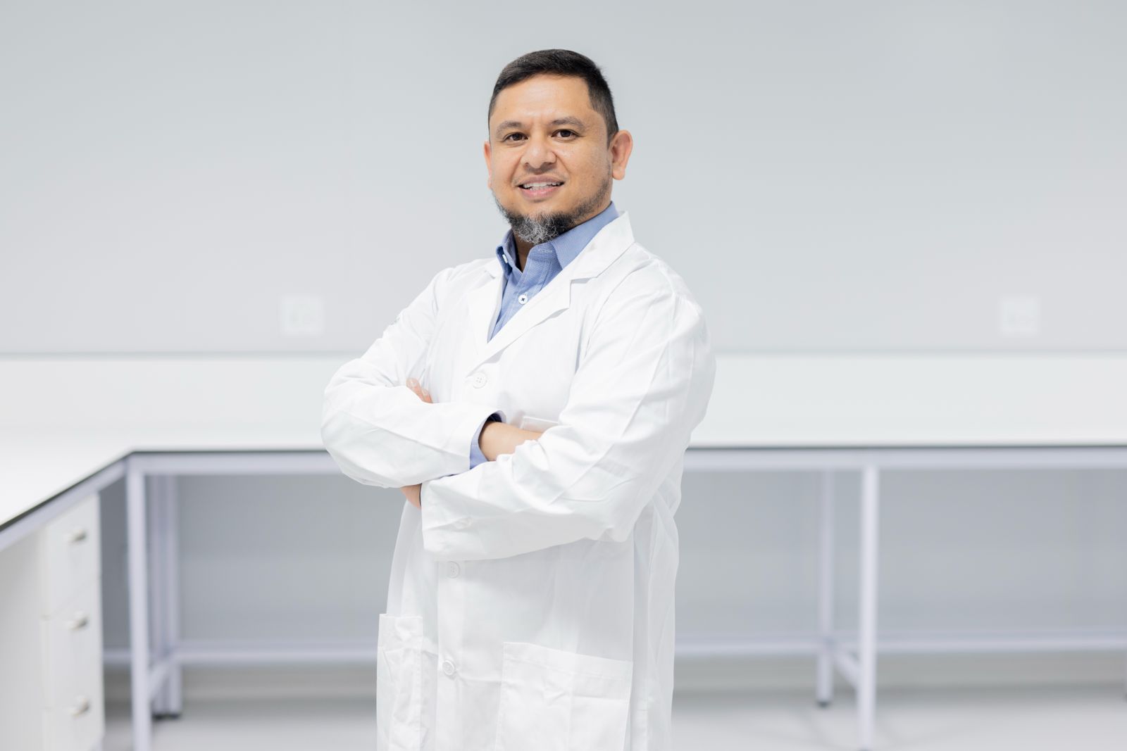 Prof. Yahya Choonara WADDP Director 600x300.